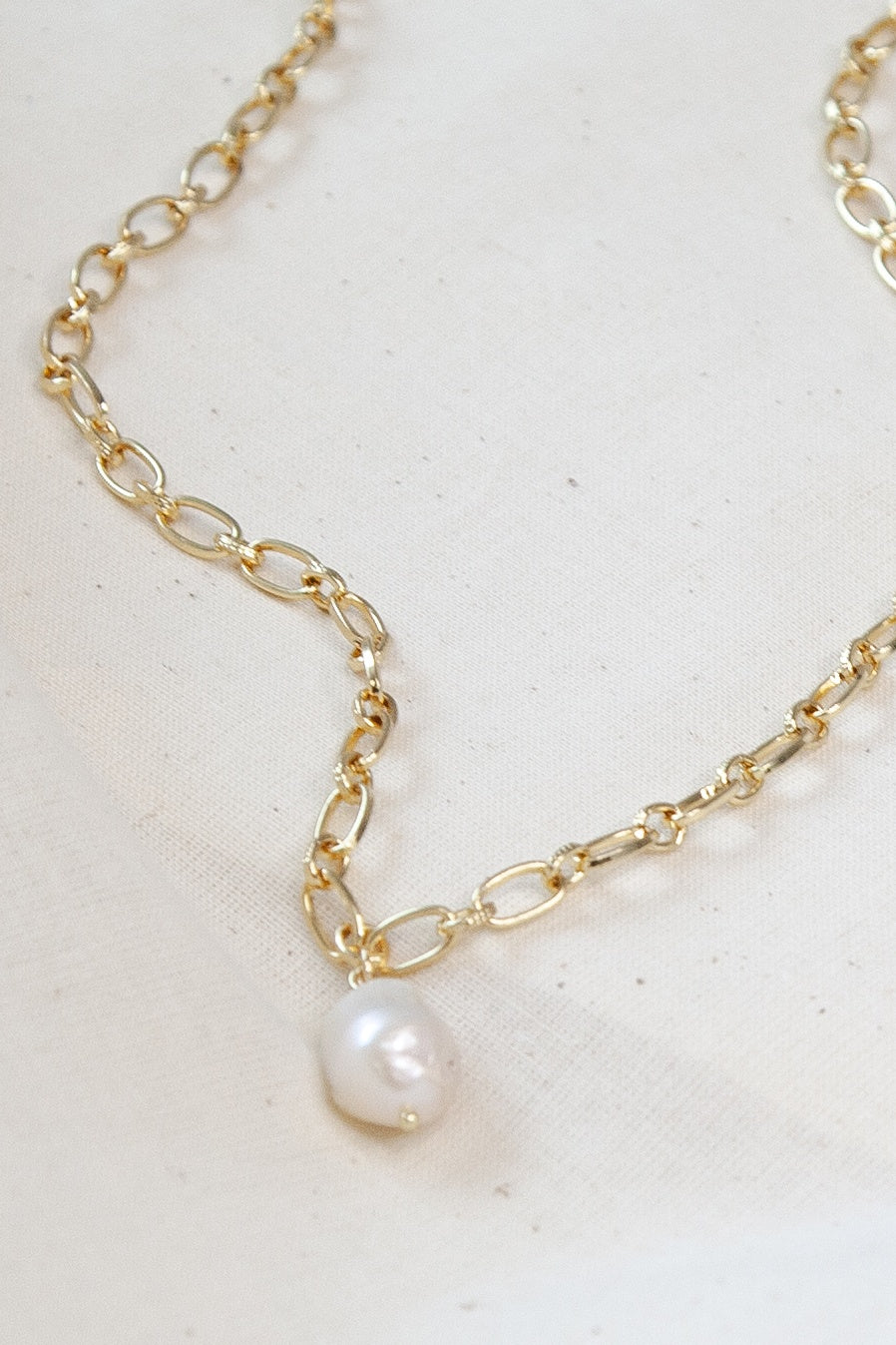 Baroque Drop Necklace - Pearl